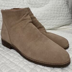 Women's Suede Boots Gentle Souls by Kenneth Cole Emma Zip Bootie Size 7